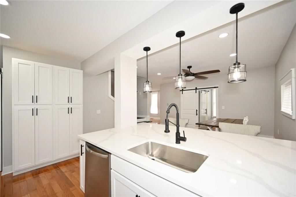 306 Lewis Street — photo 24
