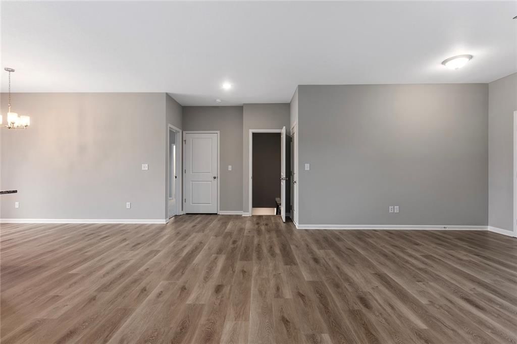 706 Blazing Star Drive — photo 6
