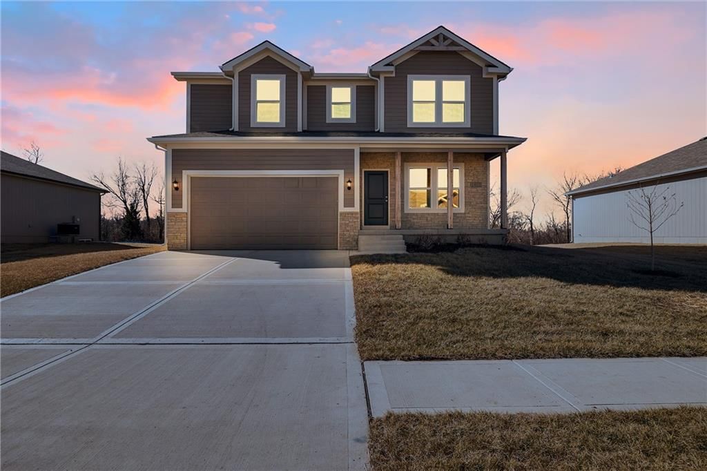 612 Wild Lupine Lane — photo 1