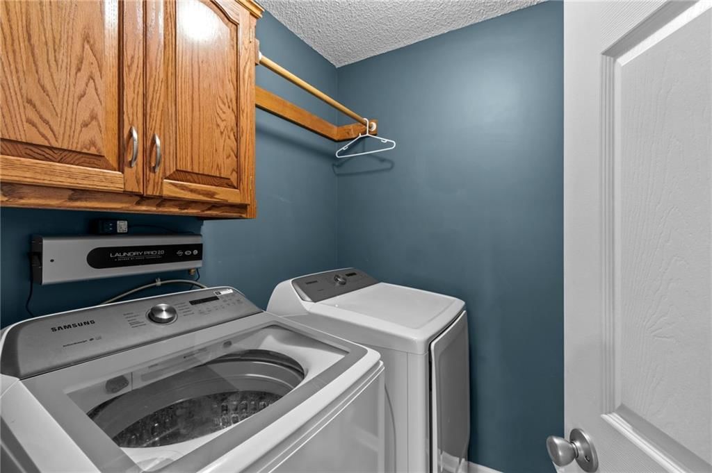 7833 N Strathbury Avenue — photo 12
