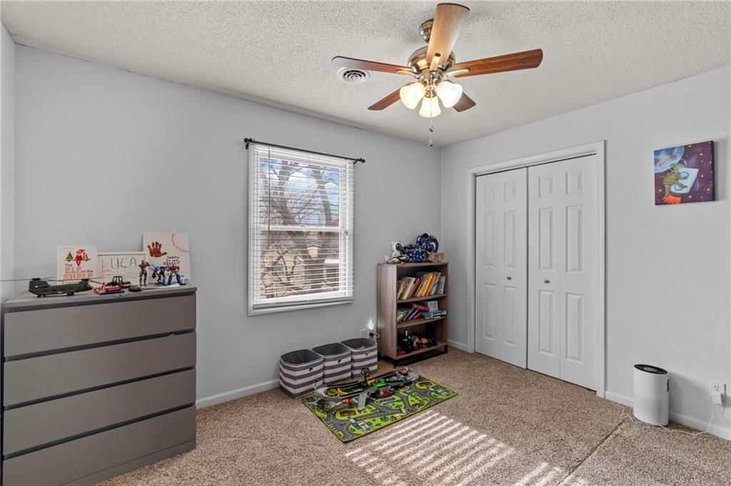 7833 N Strathbury Avenue — photo 19