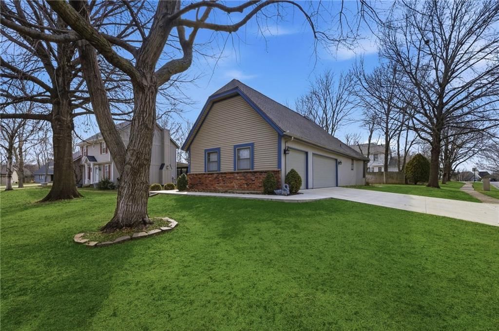 11800 England Street — photo 26