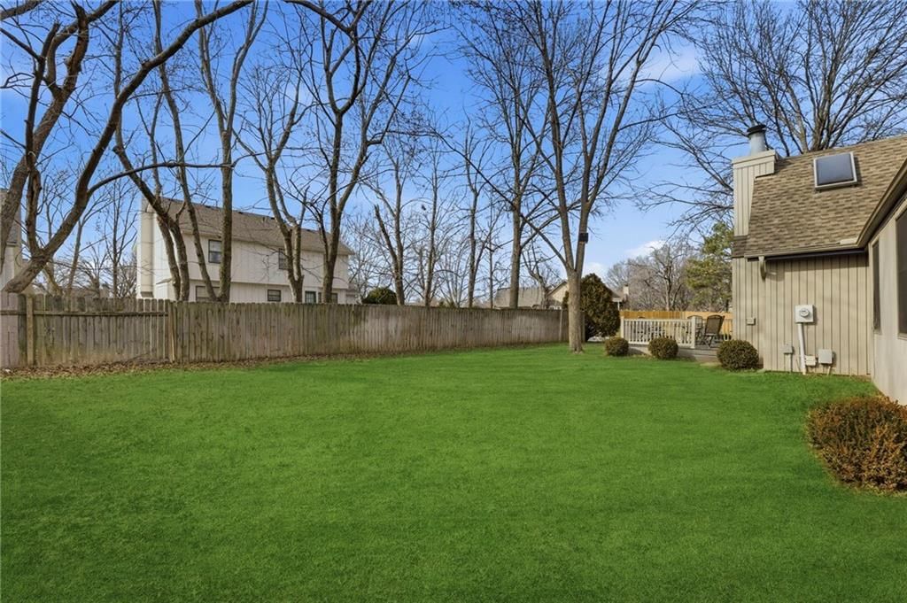 11800 England Street — photo 29