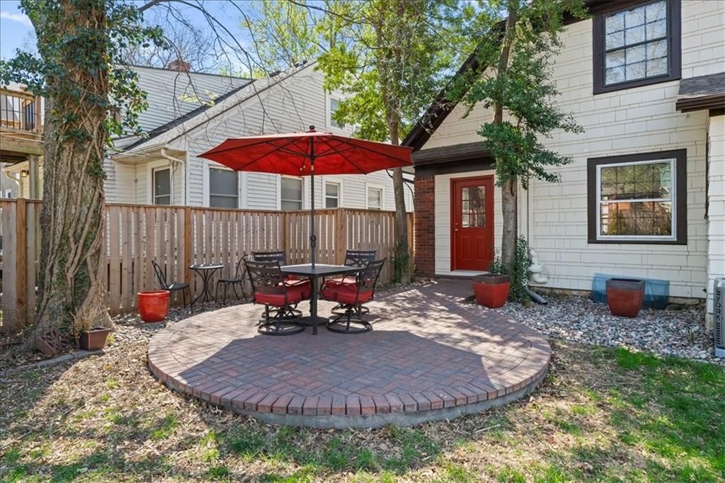 5711 Cherry Street — photo 27