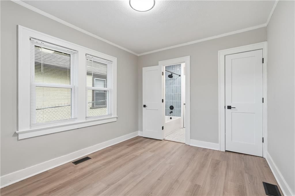 5132 Wabash Avenue — photo 19
