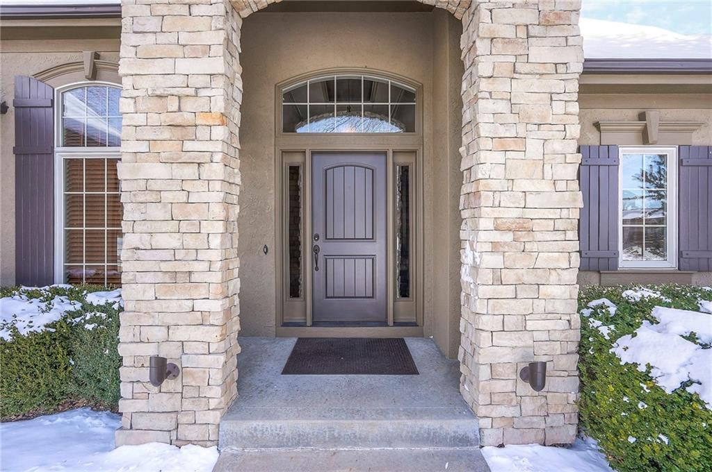 7803 N Hull Avenue — photo 3
