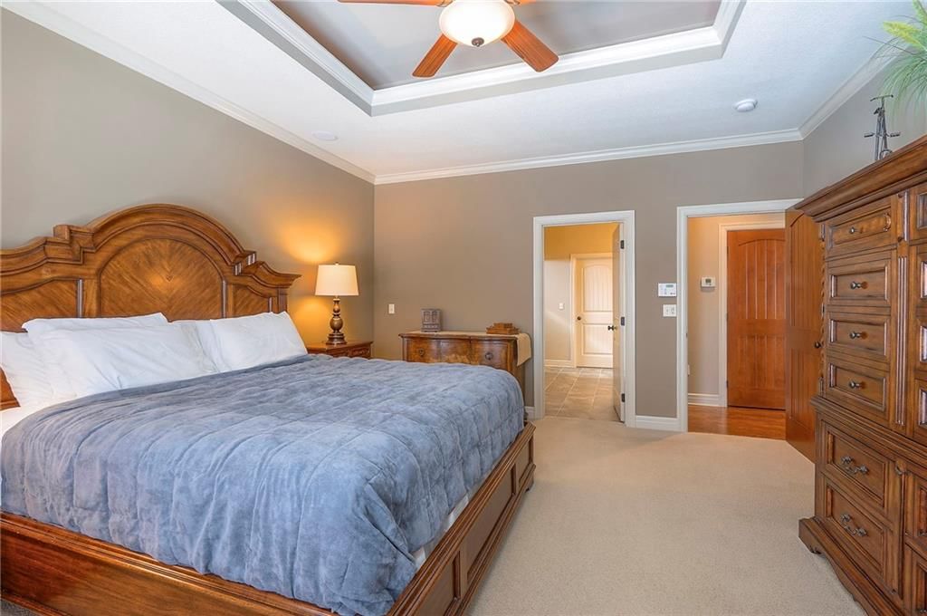 7803 N Hull Avenue — photo 34