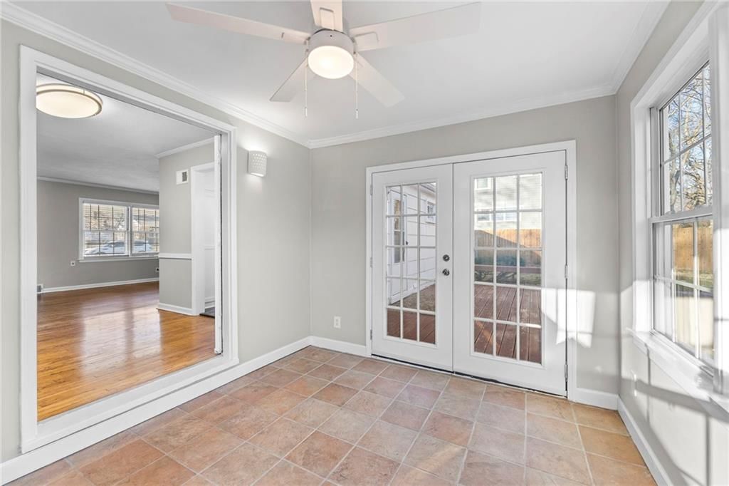 6102 W 67th Terrace — photo 9