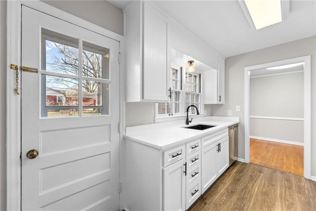 6102 W 67th Terrace — photo 12