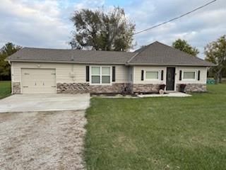 31375 Metcalf Road, Louisburg, KS