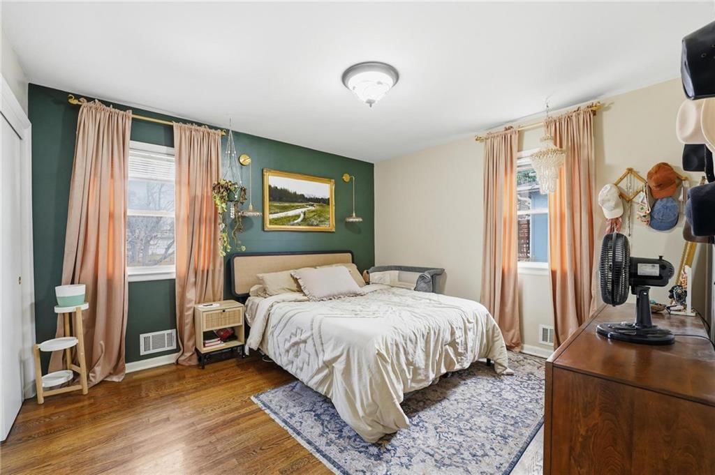 6115 N Michigan Avenue — photo 20