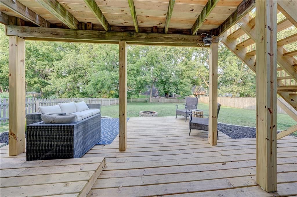 1305 NE Quail Walk Drive — photo 28