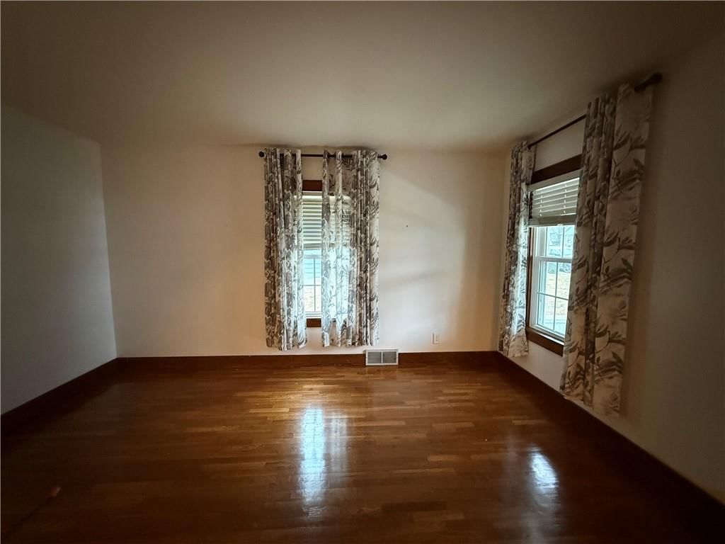 1428 Central Avenue — photo 3