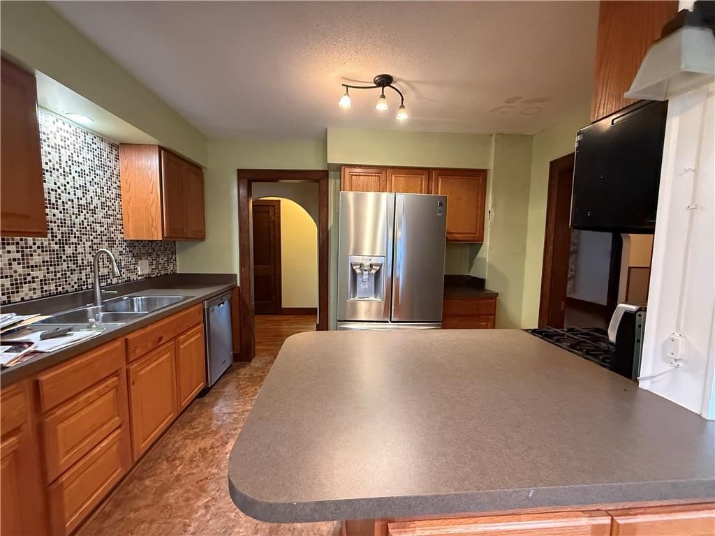 1428 Central Avenue — photo 10
