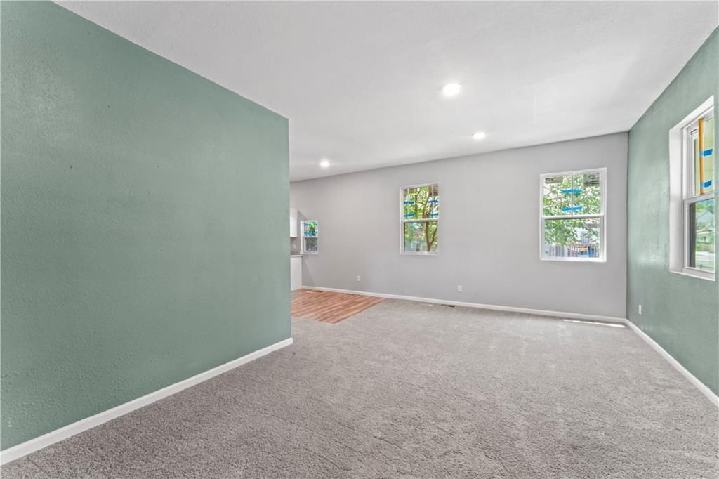 2915 Wabash Avenue — photo 4