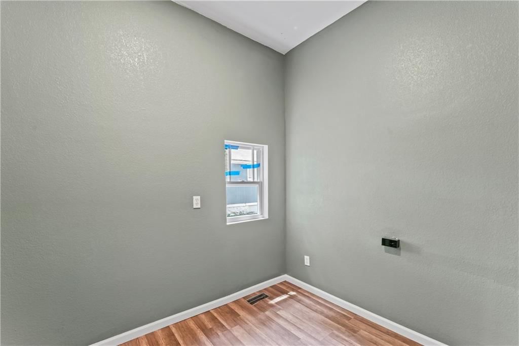 2915 Wabash Avenue — photo 13