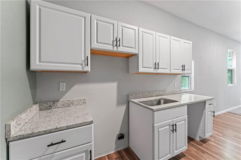 2915 Wabash Avenue — photo 15