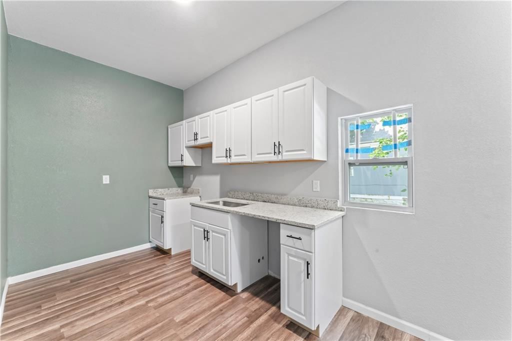 2915 Wabash Avenue — photo 18