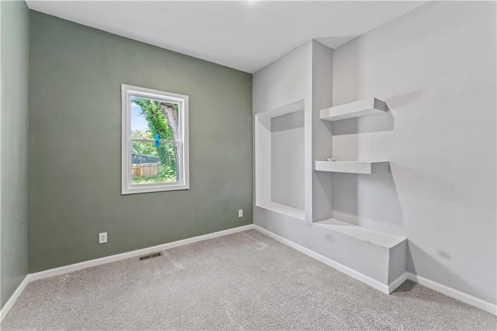 2915 Wabash Avenue — photo 19