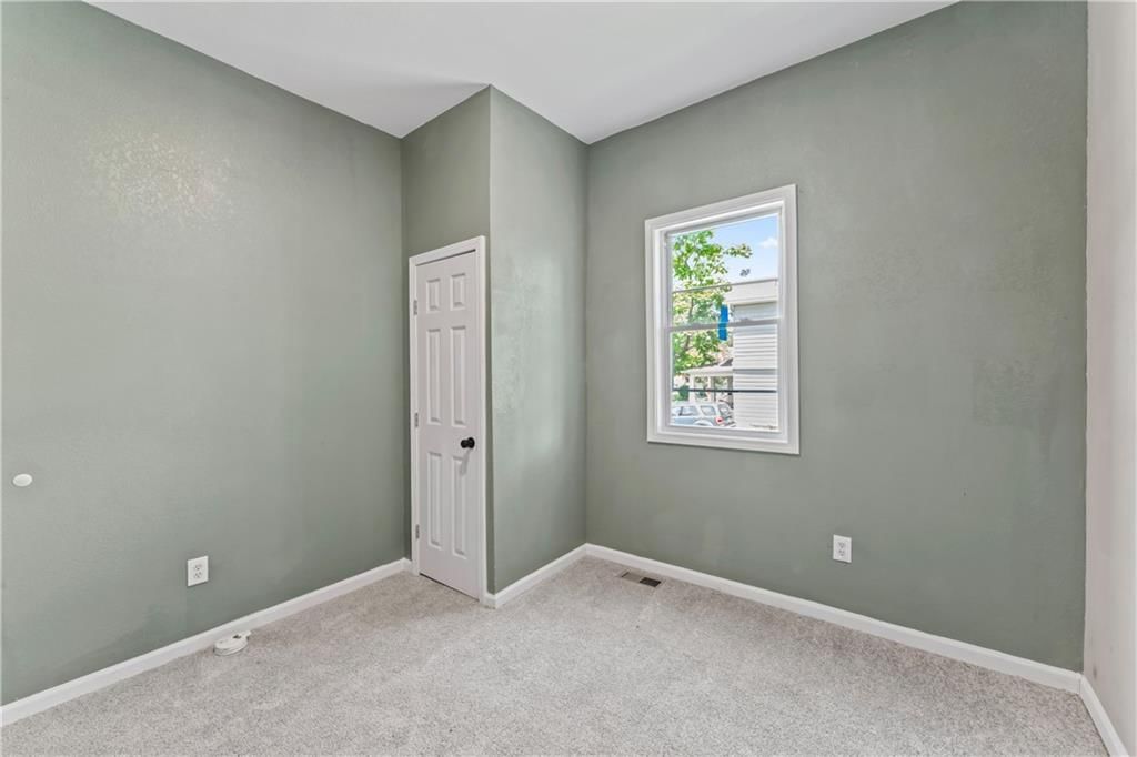 2915 Wabash Avenue — photo 23
