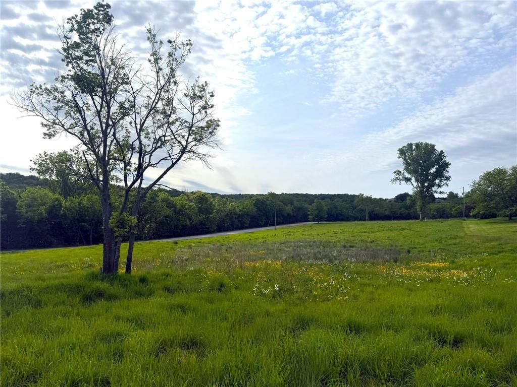 1937 E 850 Road — photo 16
