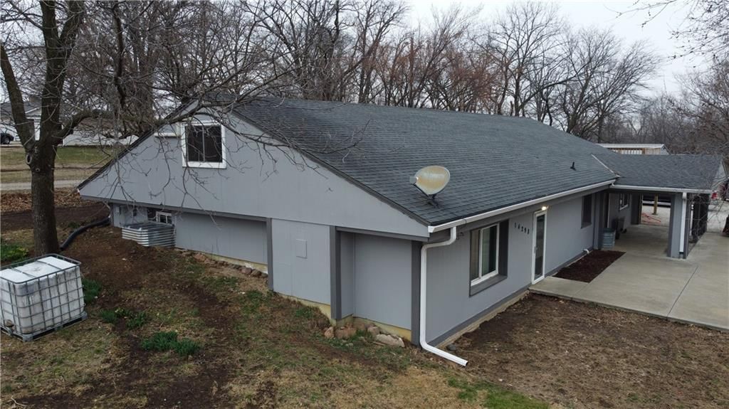14298 Leavenworth Road — photo 7