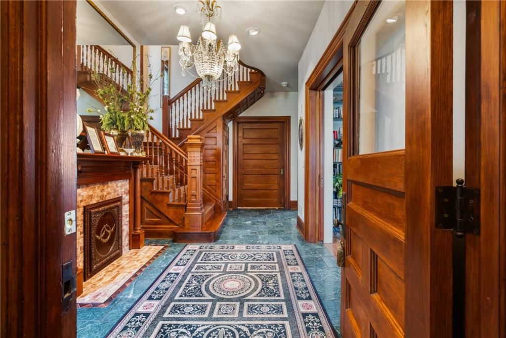 415 Benton Boulevard — photo 6