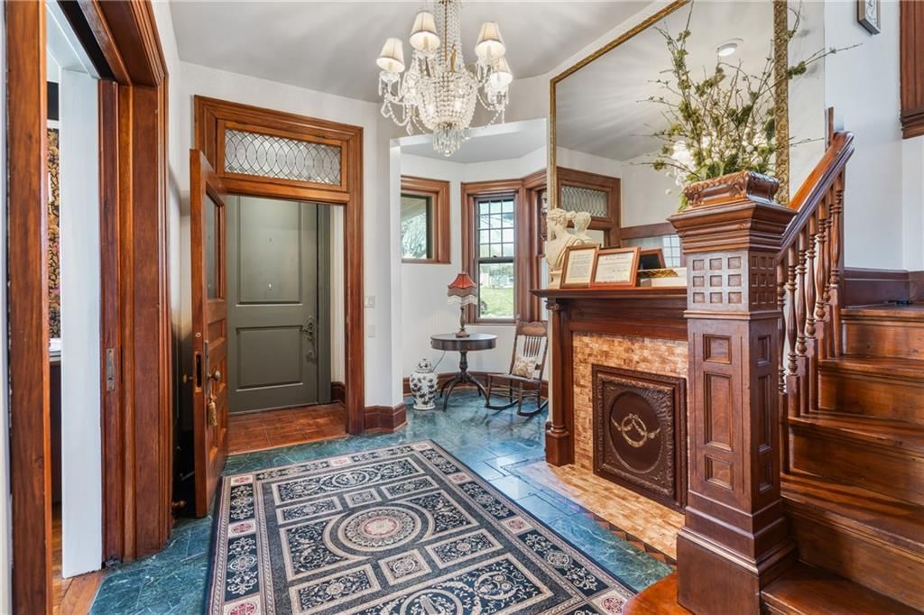 415 Benton Boulevard — photo 8