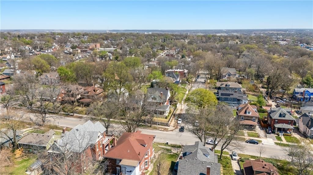 415 Benton Boulevard — photo 84