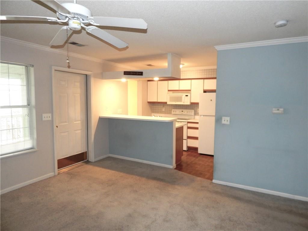 2385 NE 68th Street — photo 6
