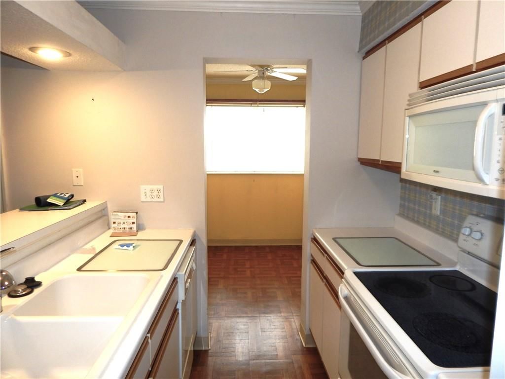 2385 NE 68th Street — photo 12