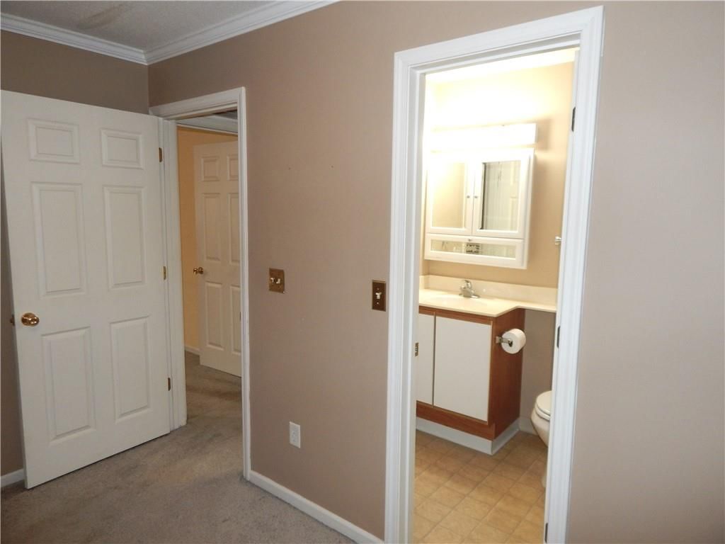 2385 NE 68th Street — photo 20