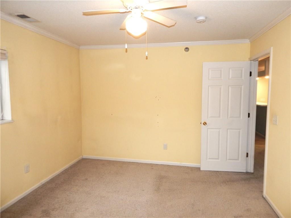 2385 NE 68th Street — photo 23