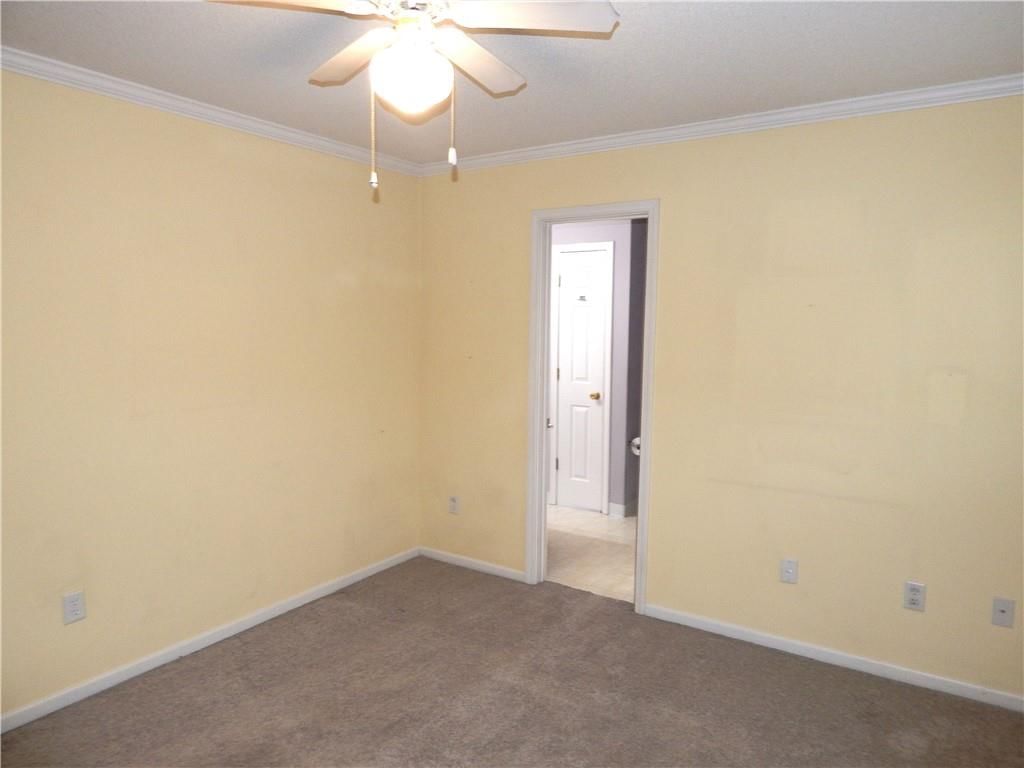 2385 NE 68th Street — photo 24