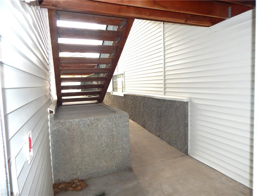 2385 NE 68th Street — photo 30