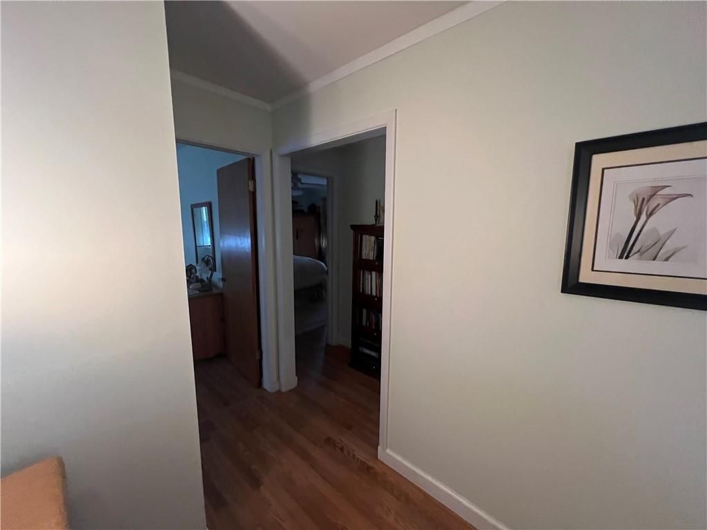 709 N Montgomery Street — photo 31