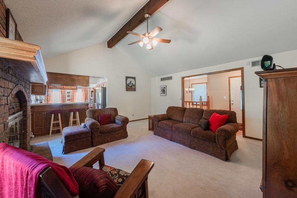 5116 NW Walden Drive — photo 7