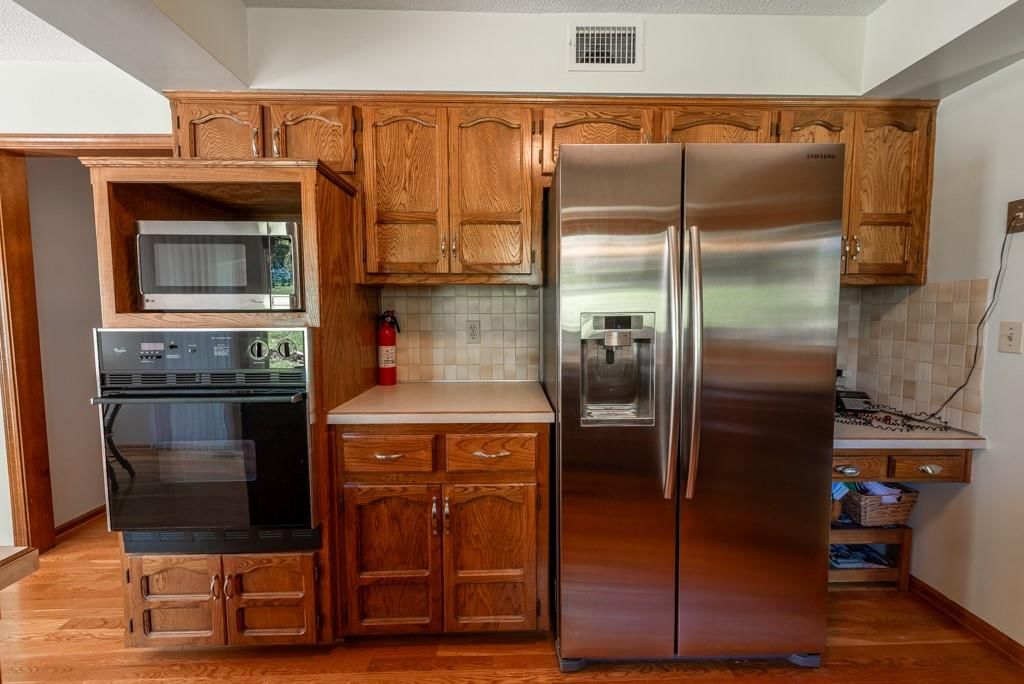 5116 NW Walden Drive — photo 10
