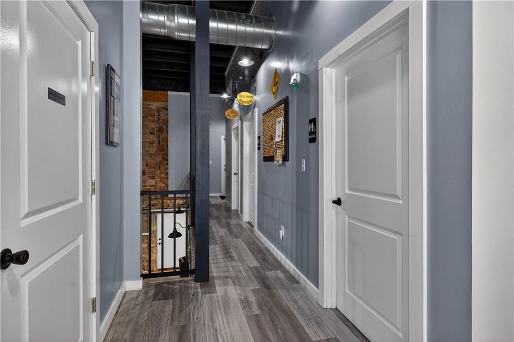 338 Elmore Street — photo 9