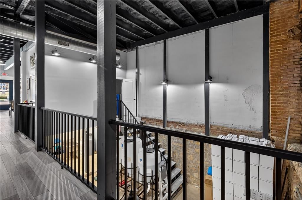 338 Elmore Street — photo 13