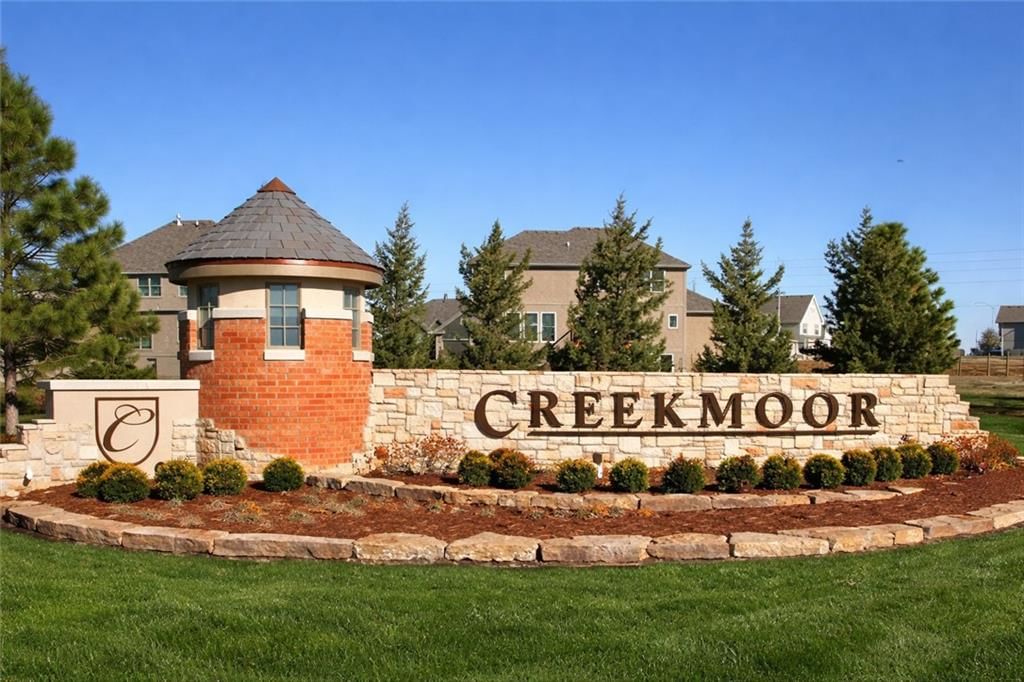 1305 ASHDOWN Circle — photo 4
