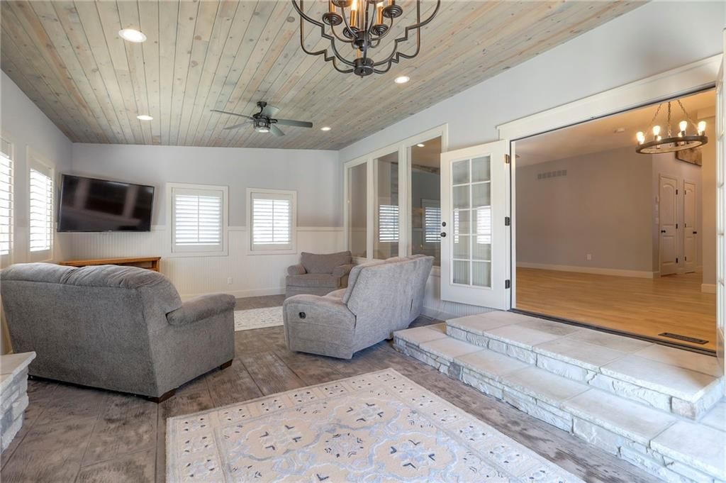 1305 ASHDOWN Circle — photo 16