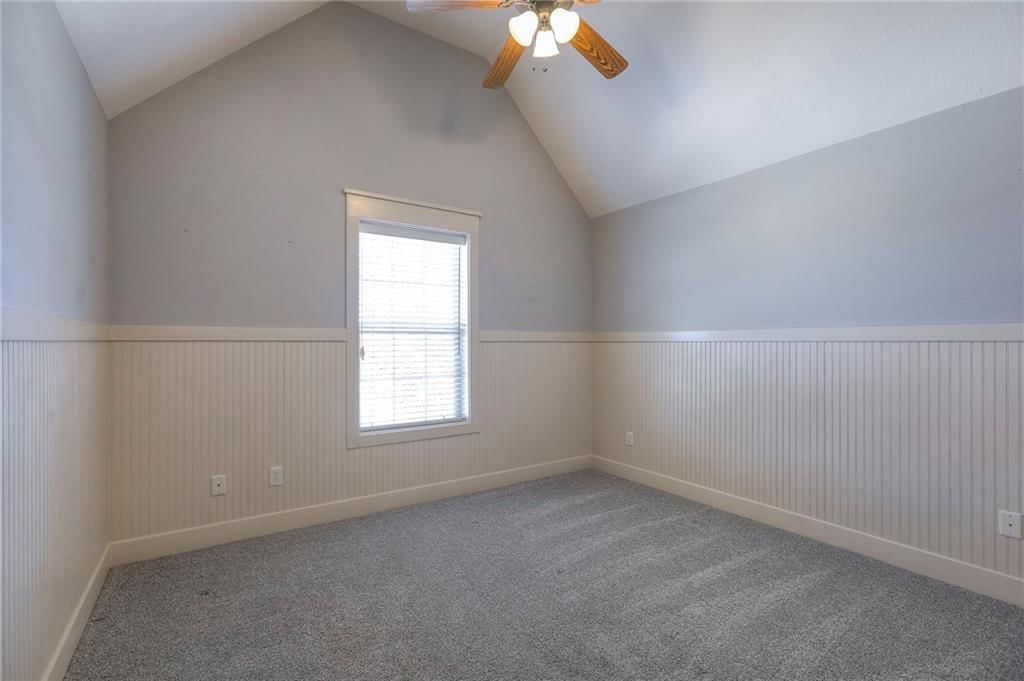 1305 ASHDOWN Circle — photo 29