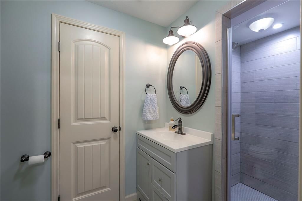 1305 ASHDOWN Circle — photo 31
