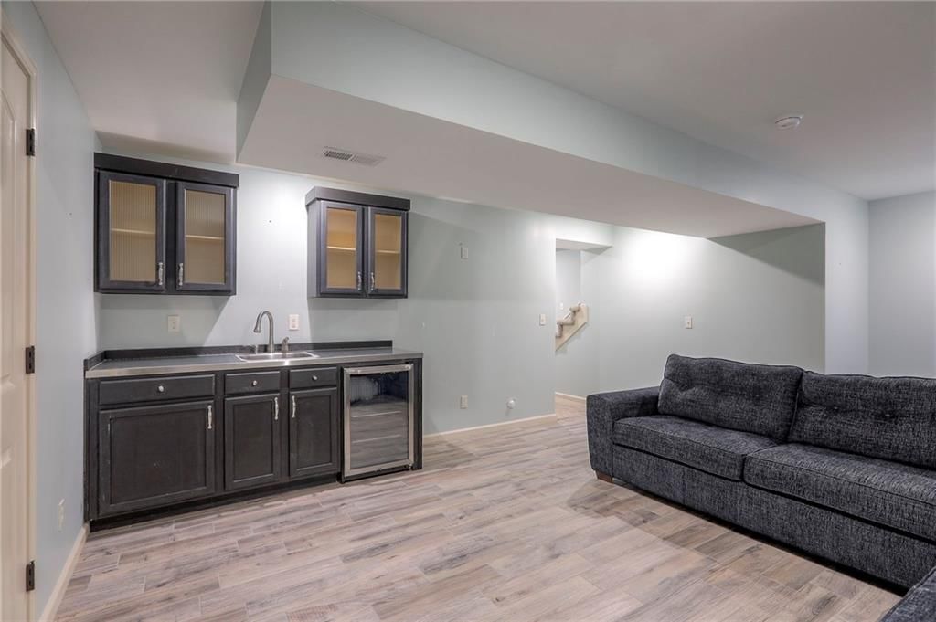 1305 ASHDOWN Circle — photo 34