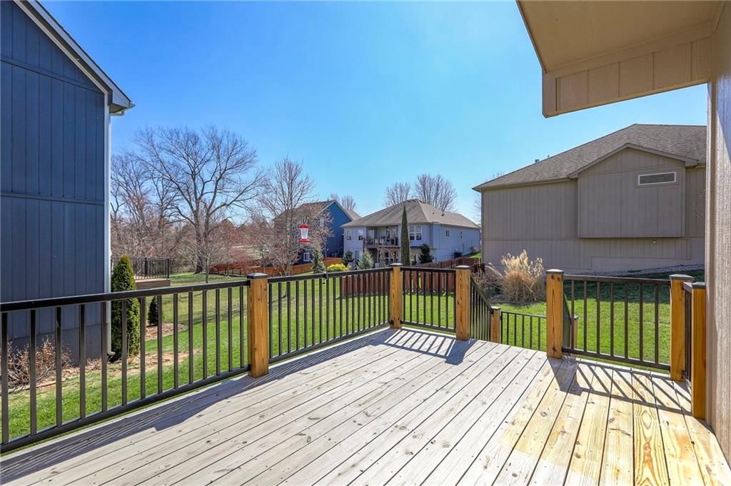 1305 ASHDOWN Circle — photo 41