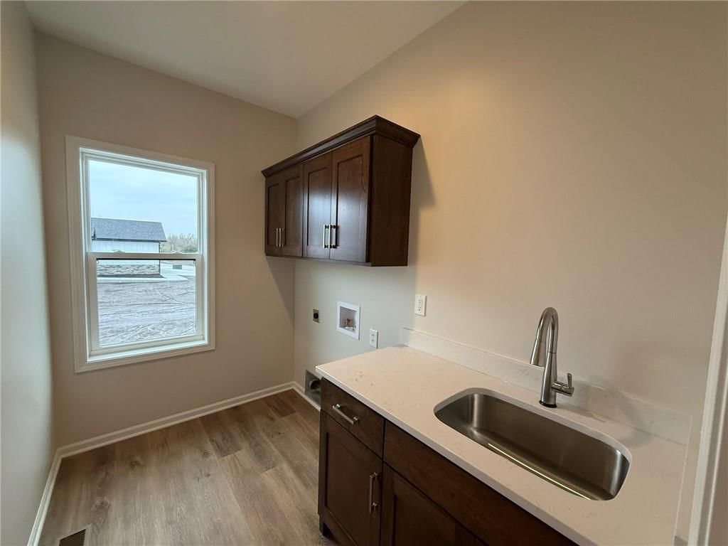 1003 George Court — photo 13