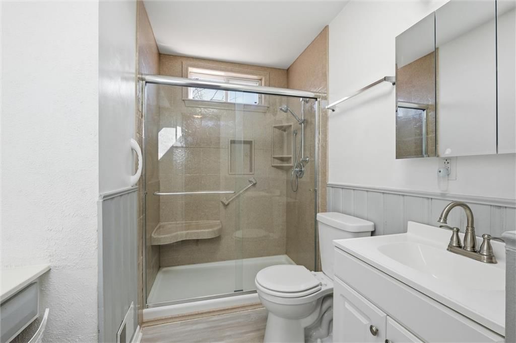 7201 NW 73rd Street — photo 13
