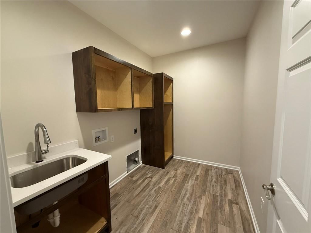 1005 George Court — photo 16