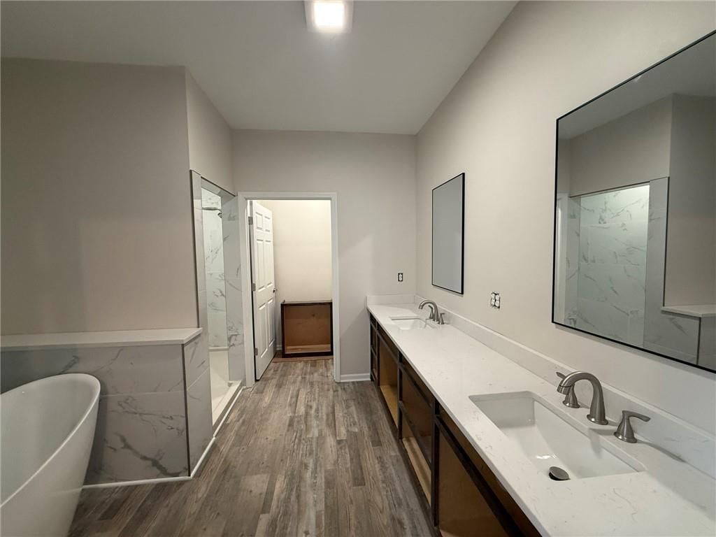 1005 George Court — photo 20